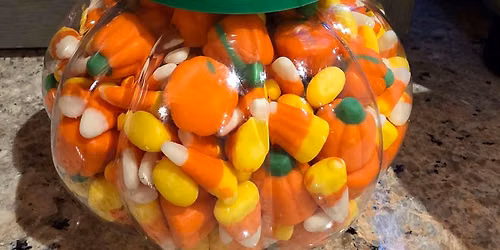 \ud83c\udf83 THE GREAT PUMPKIN CANDY GUESSING CHALLENGE! \ud83c\udf6c