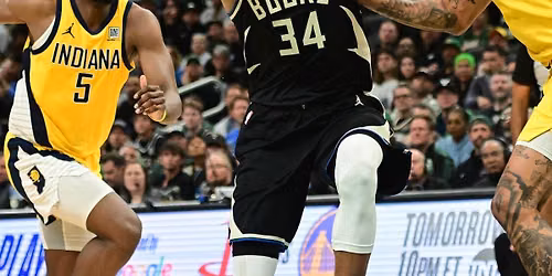Indiana Pacers at Milwaukee Bucks at Fiserv Forum