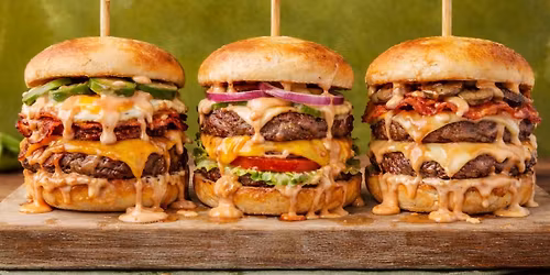 LIVE MUSIC w\/ DAN EMREY