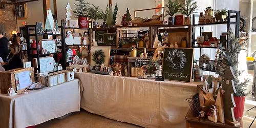 Warehouse 109 Holiday Market