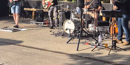 Lawrenson Mac at Crowborough Social Club