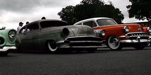 19th Annual Sleds Midwest Car Show