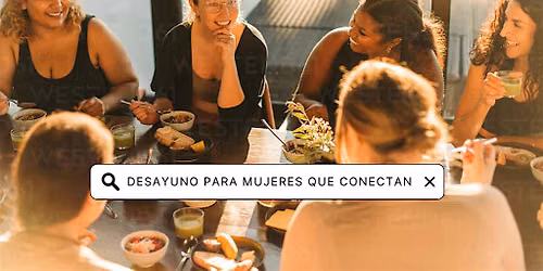 Mujeres que desayunan