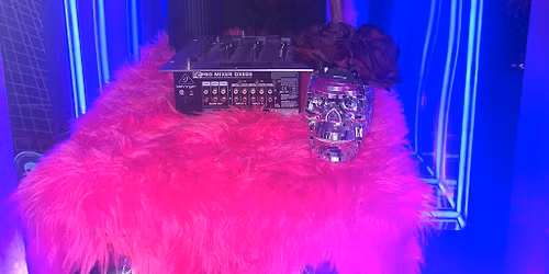 80s Disco meets 90s classic house music