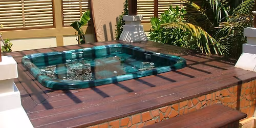 Mutir\u00e3o Da Amplia\u00e7\u00e3o Quilom\u00e9trica Da Banheira Do Gugu