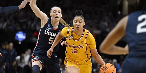 Parking UConn Huskies at USC Trojans Womens Basketball
