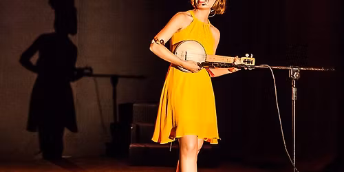 Rita Braga (Cabaret Tropical de Poche\/Portugal) \u00e0 L'Internationale