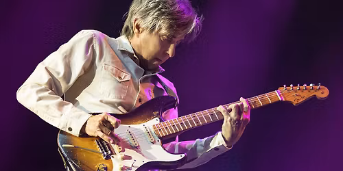 Eric Johnson at Tower Theatre - Fresno