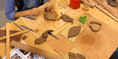 Pottery: clay club