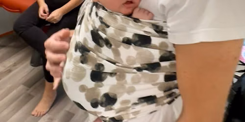 Baby Wearing (& Postpartum Real Talk!)