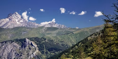 Anello tra le borgate e chiese di Stroppo, val Maira