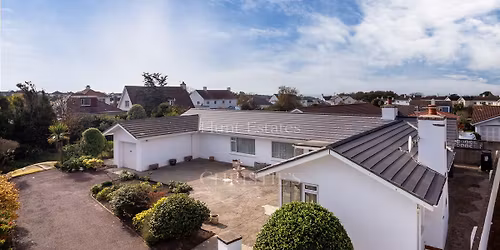 OPEN VIEWING | Saturday 29th November | 10 Le Clos du MontArthur £1,350,000