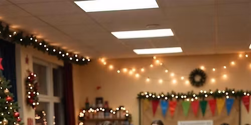 Sunalta Santa Claus Family & Friends Party \u2013 Photos with Santa ($30\/family)