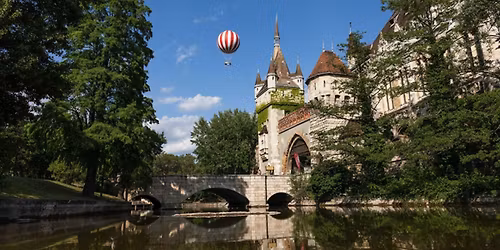 Tornyok, termek, titkok \u2013 A Vajdahunyad v\u00e1ra felfedez\u00e9se