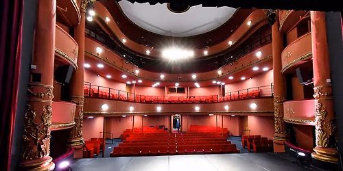 Run like Floyd au th\u00e9\u00e2tre Jordi Pere de Perpignan