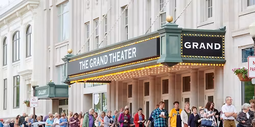 Peking Acrobats - Wausau