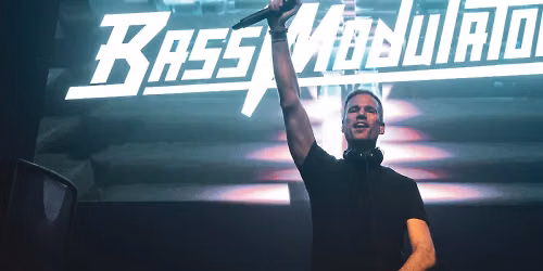 Bass Modulators in Hilvarenbeek