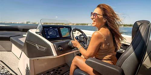 Women On Water: Pontoon Edition MarineMax Excelsior