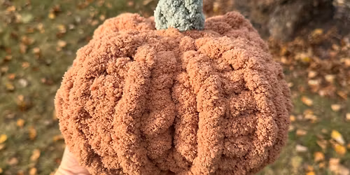 Chunky Knit Pumpkin Workshop Nov 20 | East Aurora Craft Workshops