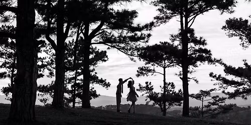 Tango-Folk-Fusion med livemusik!