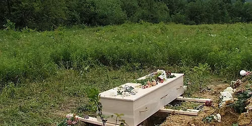 Natural Burial in the Seacoast - in the Music Room at Carey Cottage