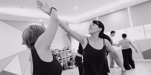 Healing & Dance (Contact Beyond Contact) Workshop