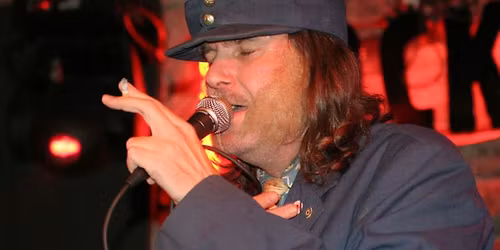 Klubi-illassa AARNE TENKANEN