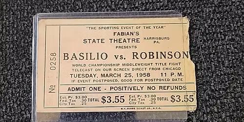 Raye Chicago Tickets