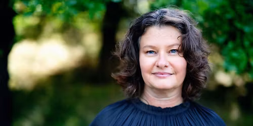 F\u00f6rfattarbes\u00f6k: \u00c5sa Leijon