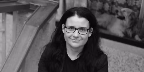 Zala Dobov\u0161ek: KOMPLEKSNA RAZMERJA MED FIKCIJO IN FAKTI\u010cNOSTJO