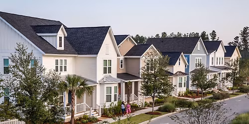 Summers Corner Ho-Ho-Holiday Farmers Market