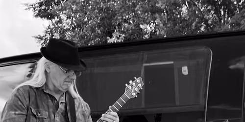 The Guthries are Back at English Prairie Distilling in Muscoda!!