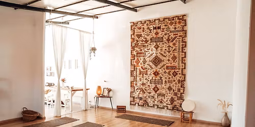 Sunday Morning Yoga at Casa Amar | Mindful Hatha with Katalin