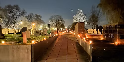 Lichtjesavond op de begraafplaats in Krimpen aan de Lek