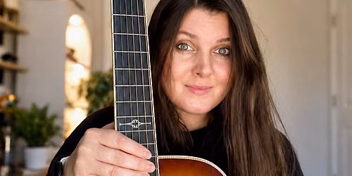 Live Music with Lyndsie Nicholson