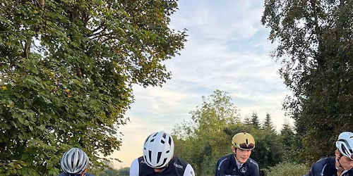 AAUC S\u00c6SONSTART - \u00c5RETS F\u00d8RSTE TR\u00c6NING