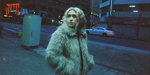 Blondshell w\/ she's green
