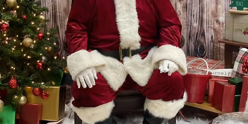 Santa Claus is coming to Tidal Smiles 