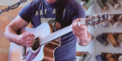 Live Music Saturday: Mike Arnold