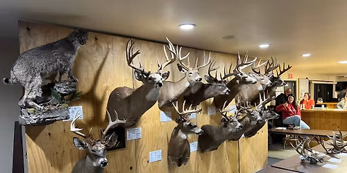 Kewaunee Trap & 3D Archery Club Annual Deer Show 