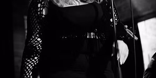 Old House At Home Gig