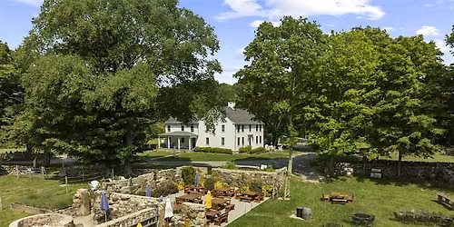 The Sunday Jam Sessions at Deans Mill Farm