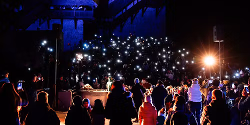 Pravlji\u010dno Celje: Pohod z baklami na Celjski grad