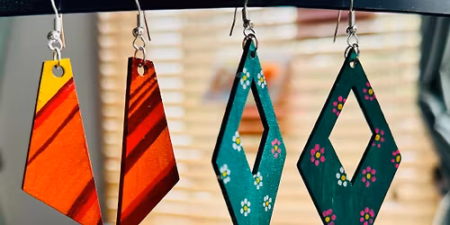 Wooden earring painting craft workshop