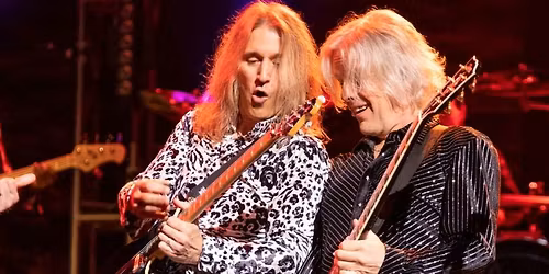 Parking - Industria Del Amor with Los Angeles De Charly