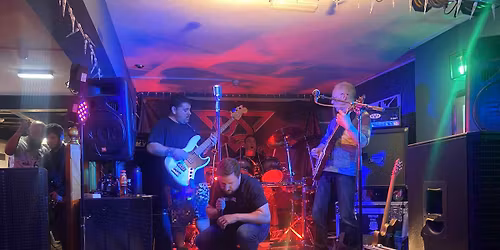 Dr Spork @ The Red Lion Linton.