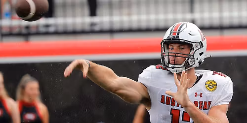 Western Kentucky Hilltoppers at Austin Peay Governors at Raymond C Hand Baseball Park