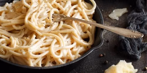 Pasta from Scratch with Cacio E Pepe: LA