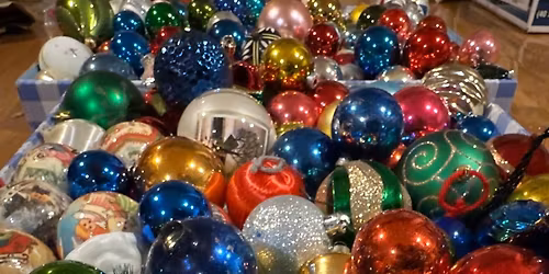 Christmas Vintage Decor Sale