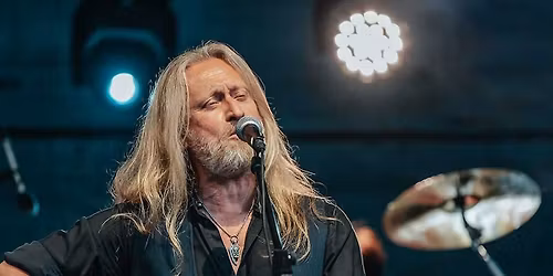 Kamil St\u0159ihavka & Leaders: Akustick\u00fd koncert